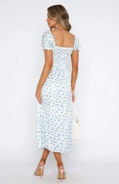 Divine Lovers Midi Dress Bluebell -White Fox Sales 08.06.2332489